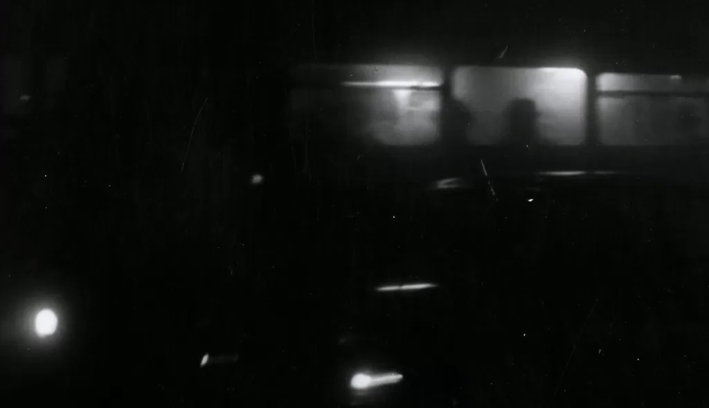 Het Grensgebied: Een Onwaarschijnlijk Verhaal van Paranormale Ervaringen Het Grensgebied: Een Onwaarschijnlijk Verhaal van Paranormale Ervaringen